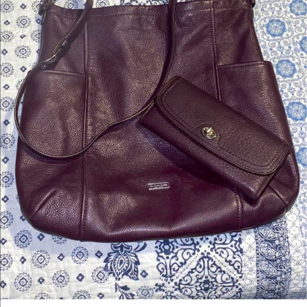 Coach purse and matching wallet